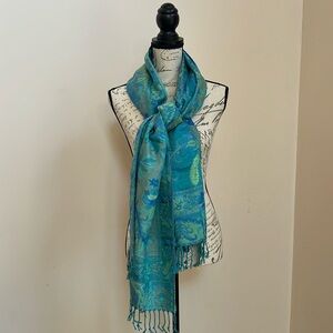Collection Eighteen Blue Green Floral Print Scarf - New with Tags